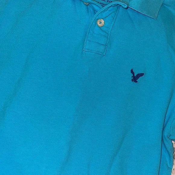 American Eagle Men’s Polo Shirts Size XS. Colors are Turquoise and Red. GUC - Picture 8 of 16